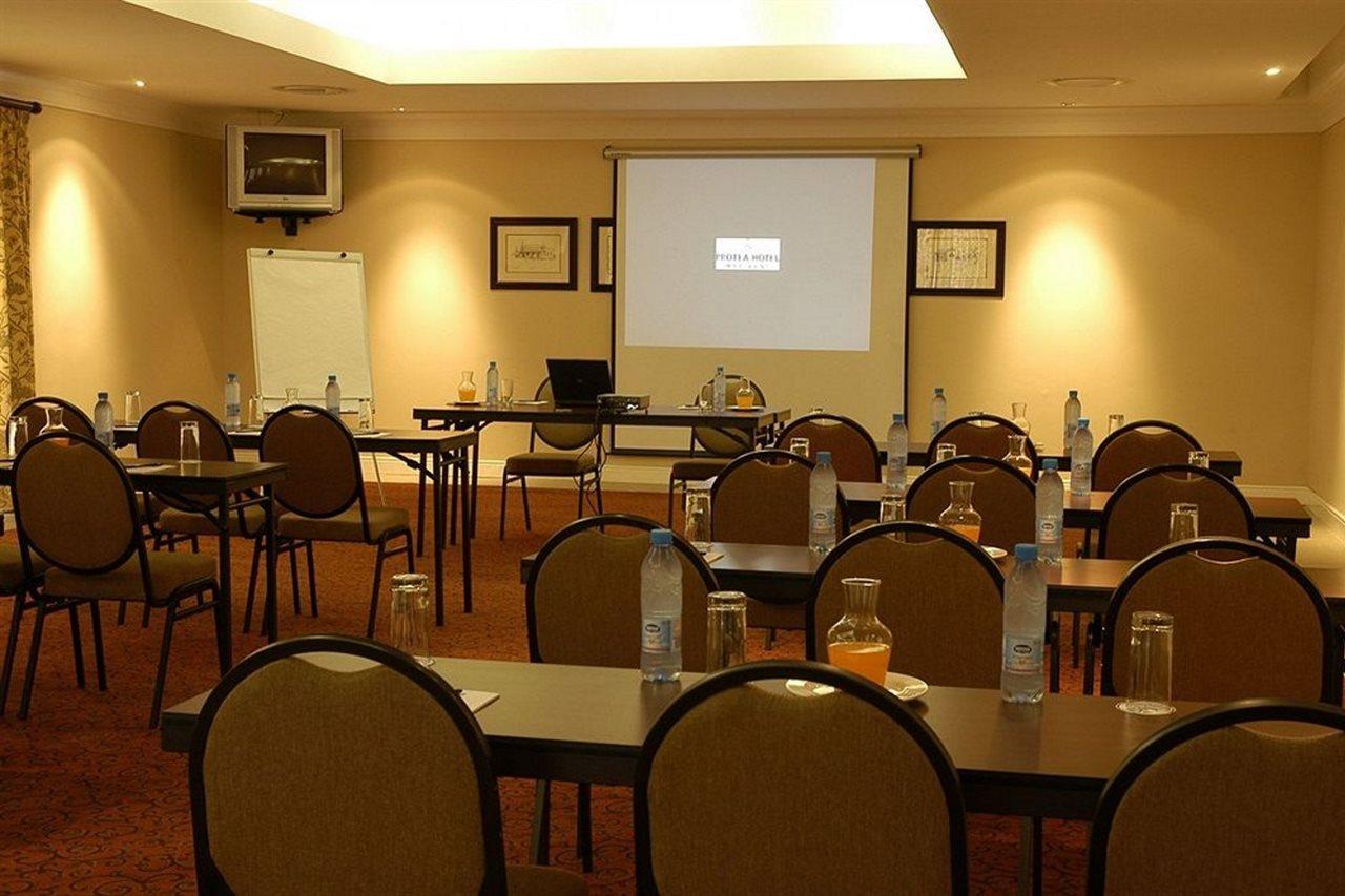 Protea Hotel By Marriott Mahikeng Exterior photo